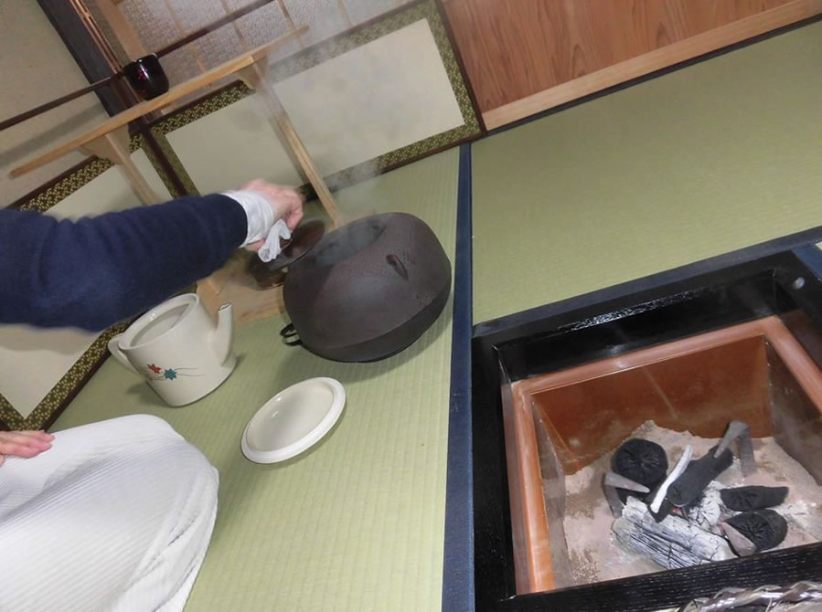 寺内町もりひろ亭 ちょっと大人のお茶稽古