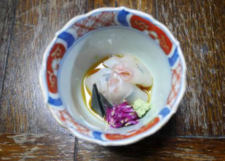 向付 鯛の昆布〆大徳寺納豆挟み